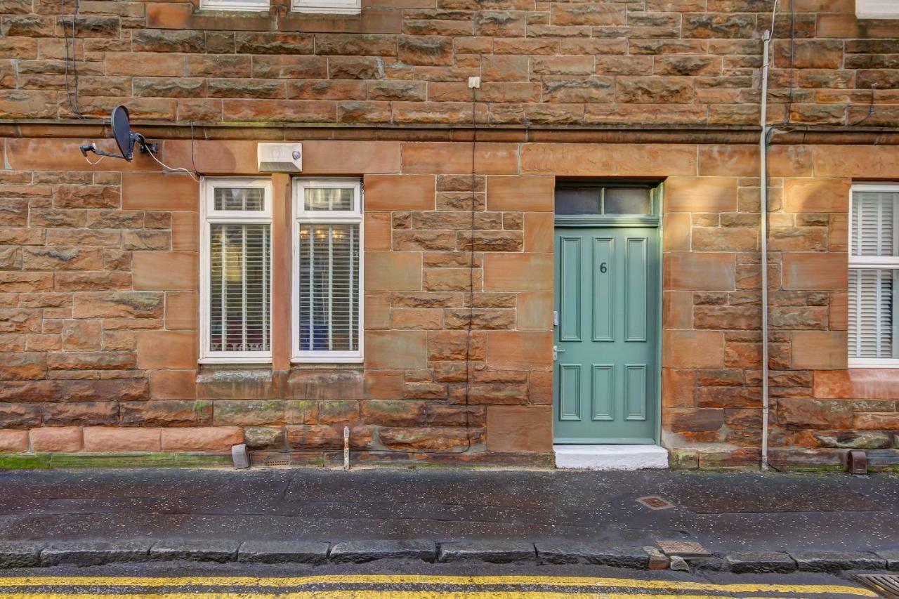 Tiffanys - Coorie Doon Stays Prestwick Exterior photo